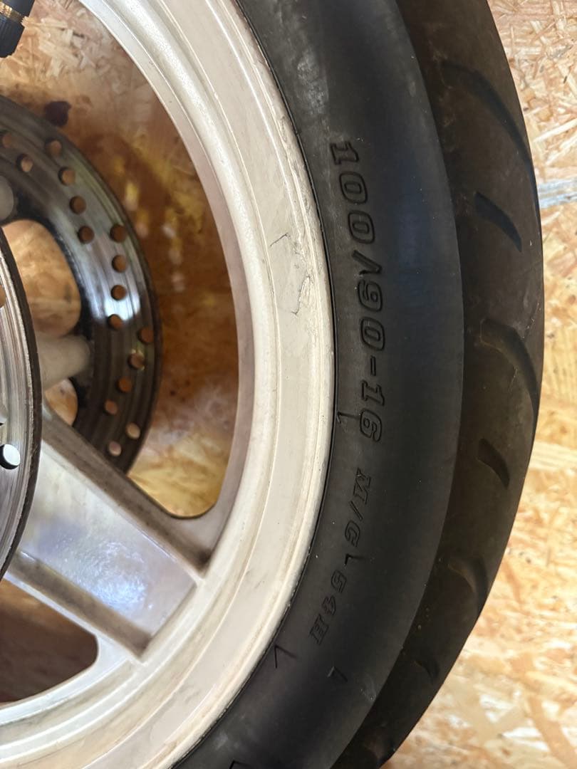 cbr400f ２型　ホイールタイヤ前後セット