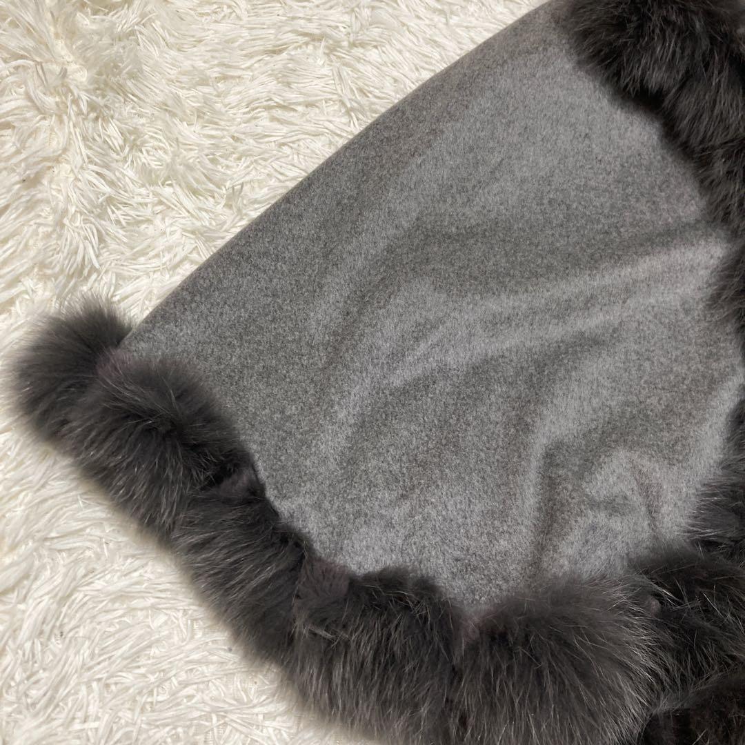 極美品サガファー　ケープコート　ポンチョ　カシミヤ100% ブルーフォックス