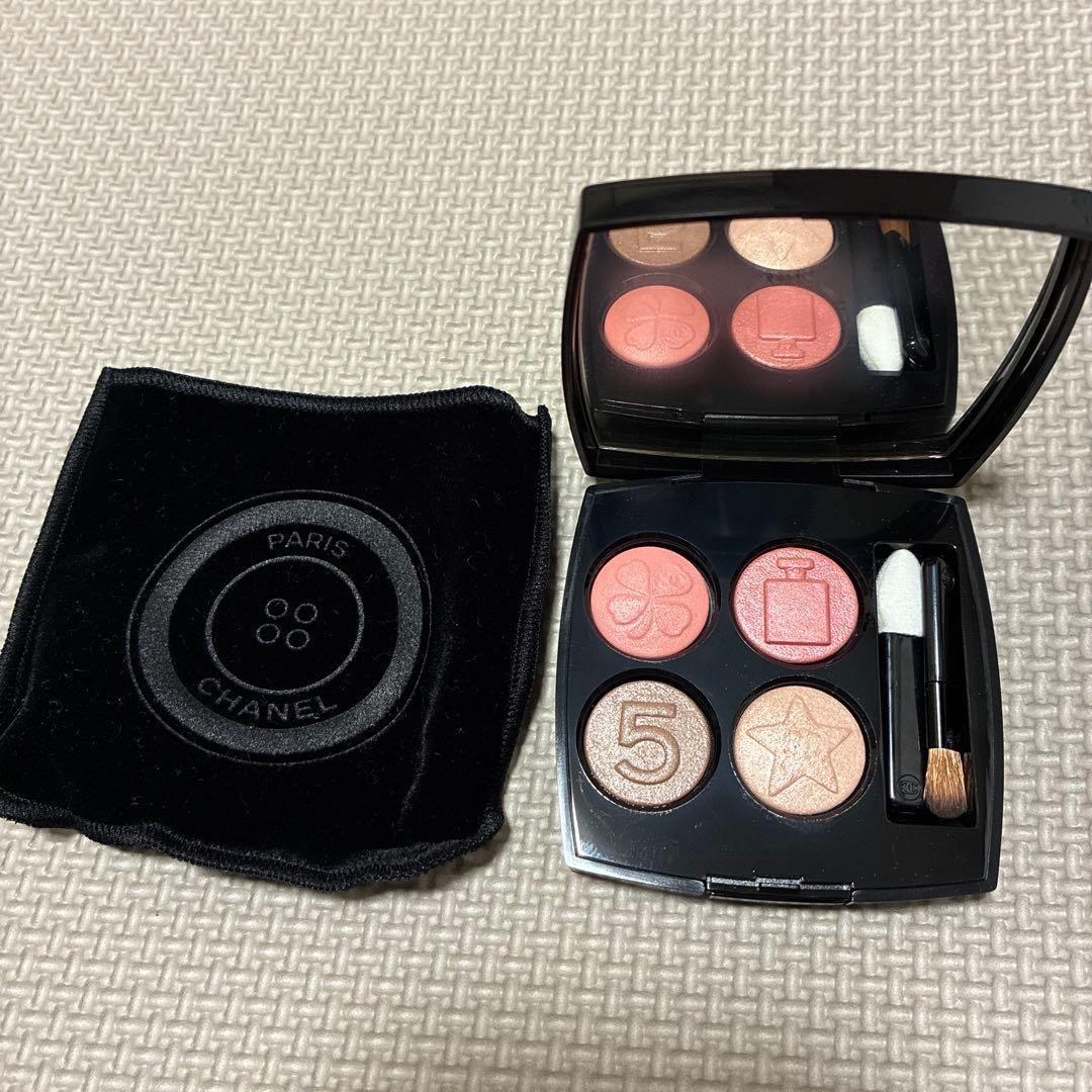 CHANEL レ キャトル オンブル ブトン 209 ブトン アドモアゼル