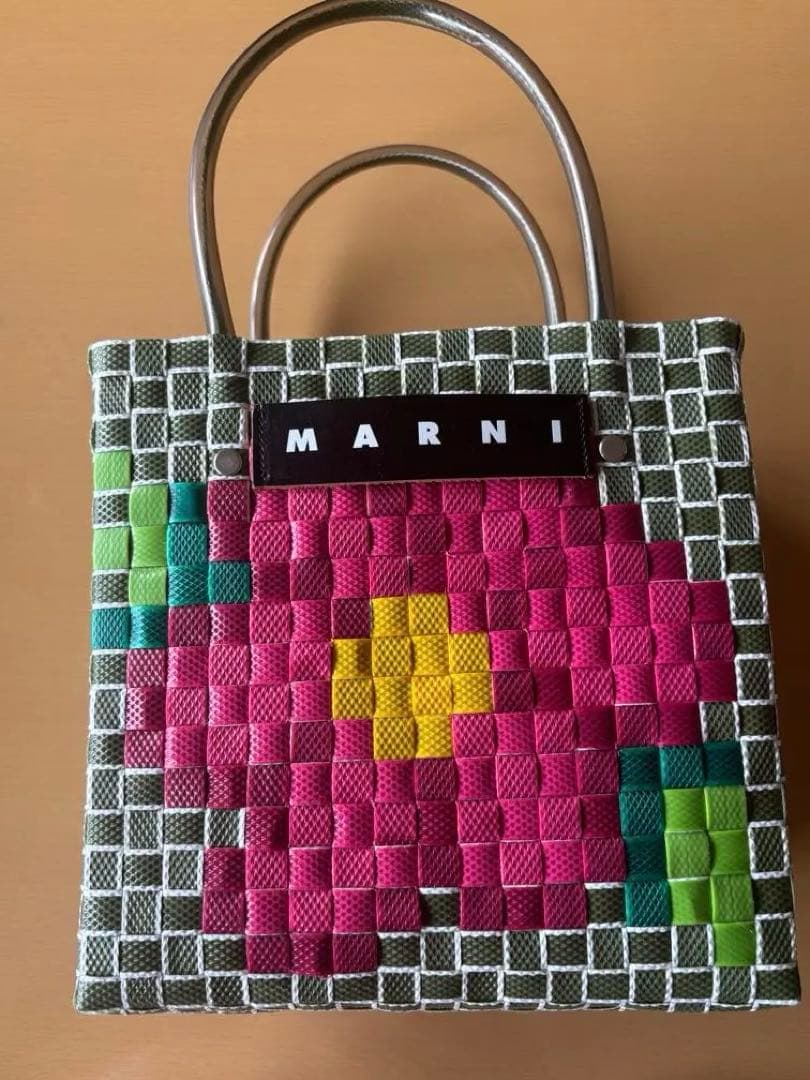 MARNI 花柄 かごバッグ週末お値下げ