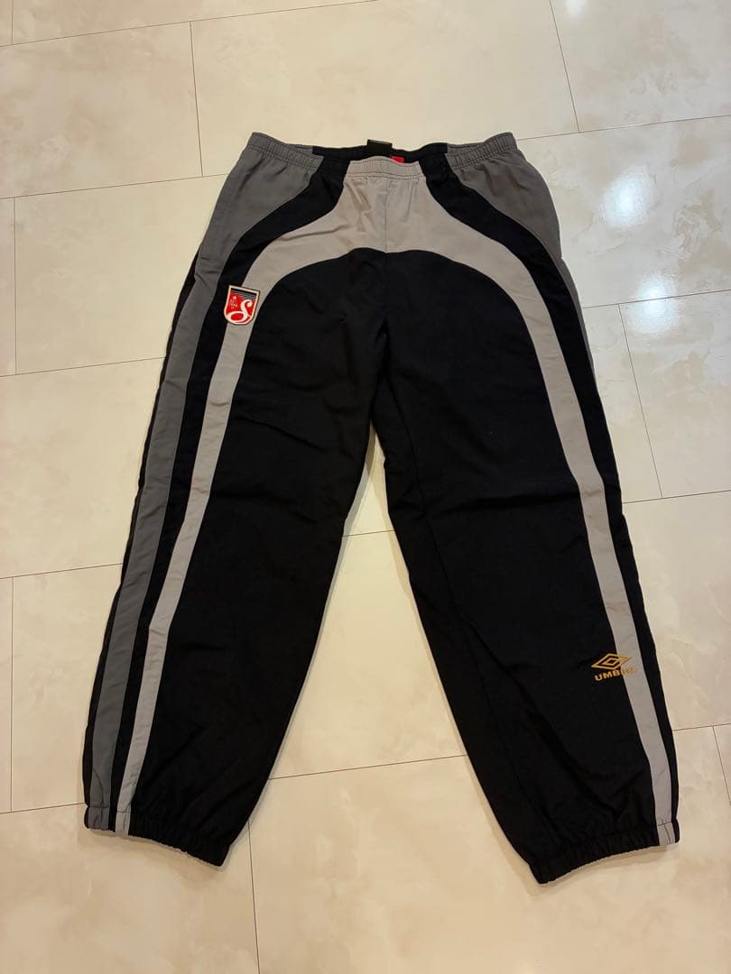 Umbro Supreme パンツ Lサイズ ブラック/グレー