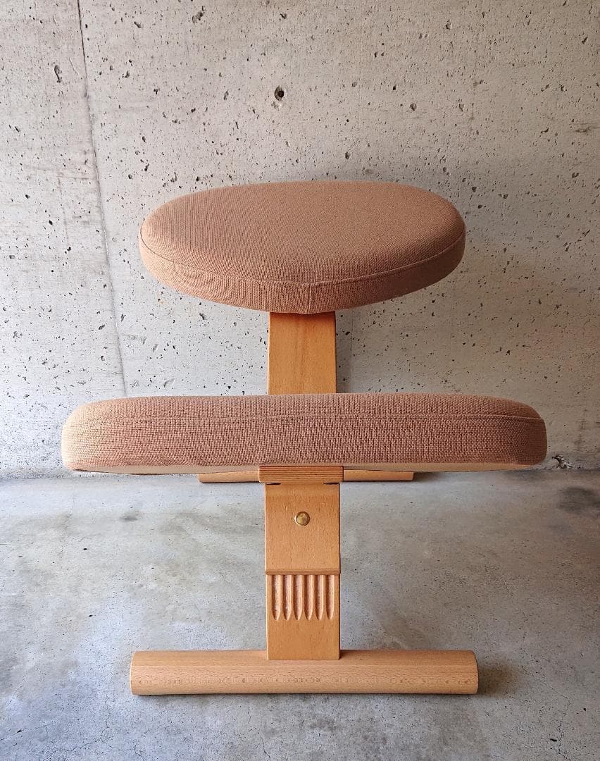 【美品】バランスチェアイージー　サカモトハウス 　ベージュ