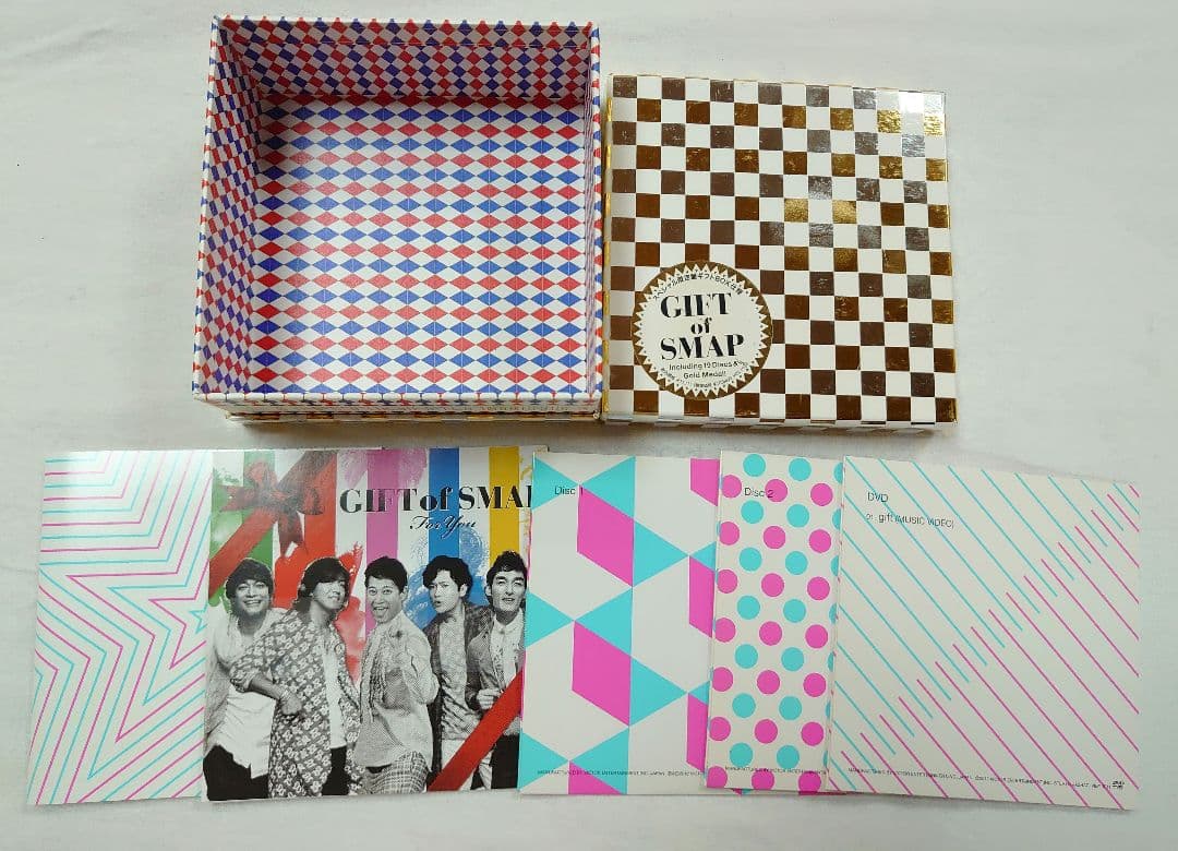 『SMAP SINGLES　1-25＆26-50』『GIFT of SMAP』