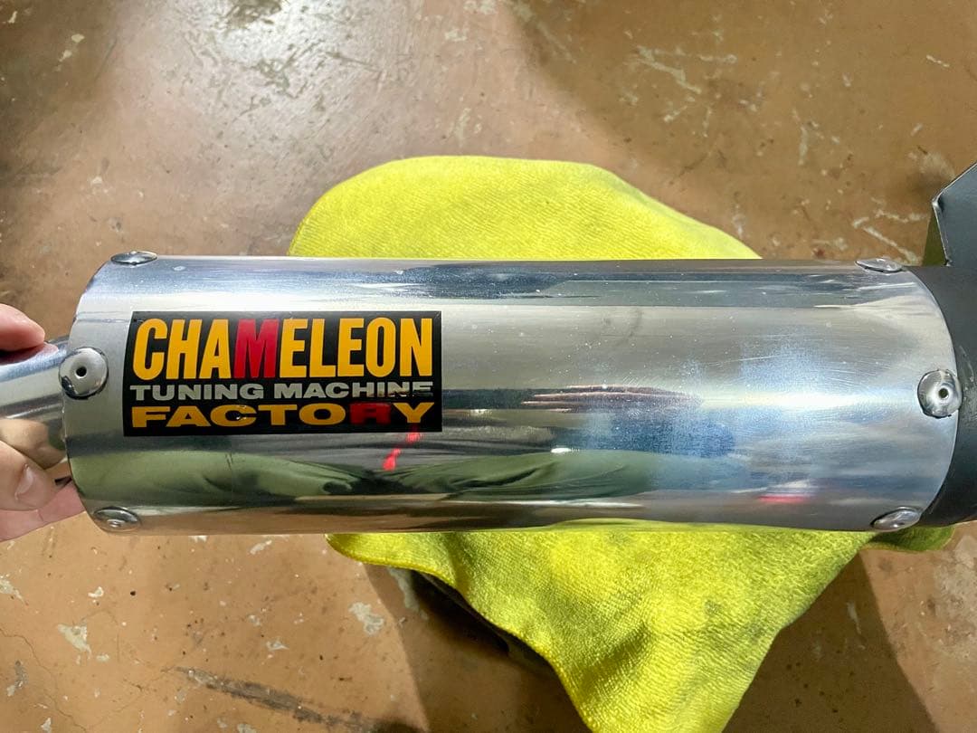 スズキアドレスV100 カメファクボンネビルスポーツマフラー 中古品