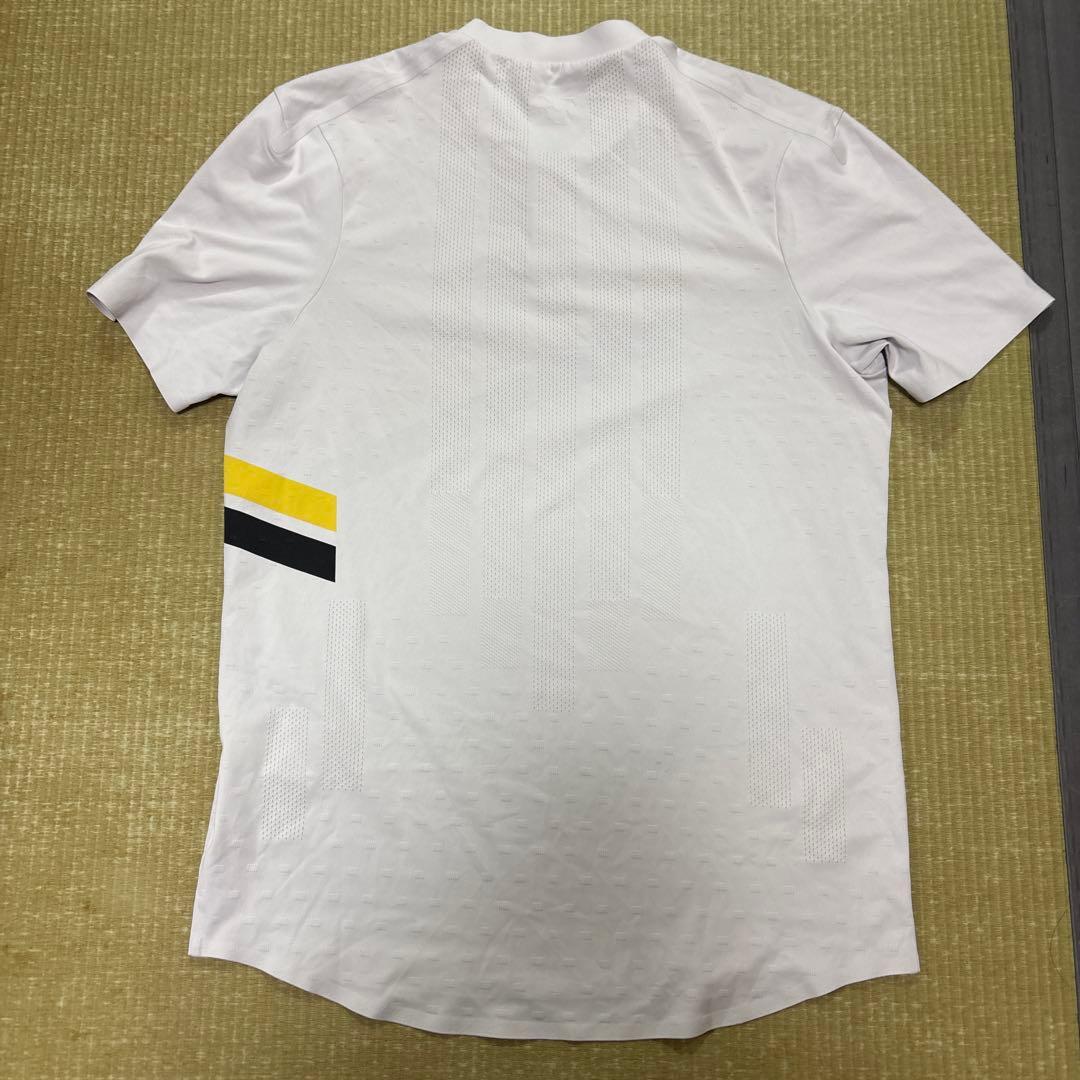 ナイキ テニス フェデラー