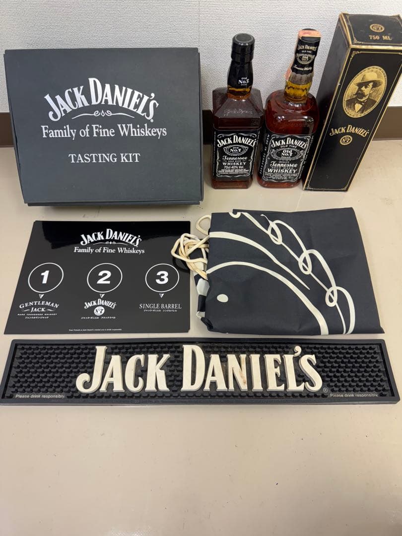 ジャックダニエルブラックラベル 　オールドNo.7 2本セット ノベルティ