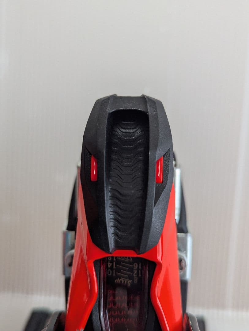 MARKER XCELL RACE18 ビンディング