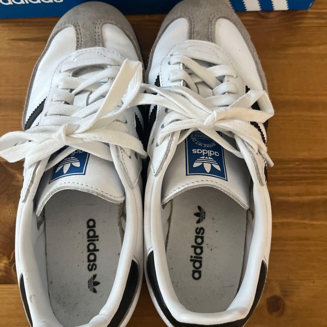 アディダス　サンバ　23センチ美品