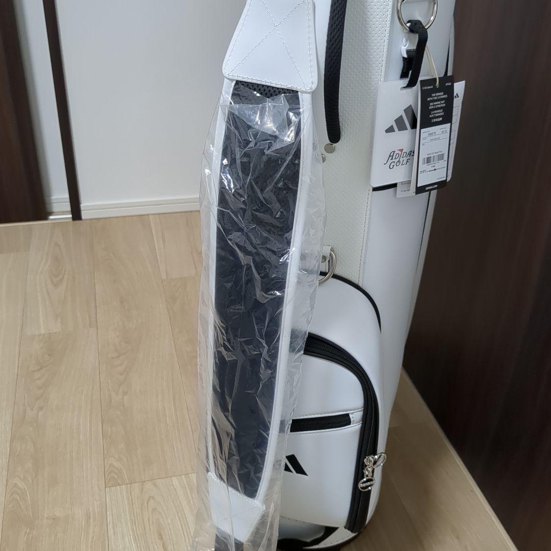 【新品未使用】ADIDAS クラシックスリーストライプス 2024年モデル