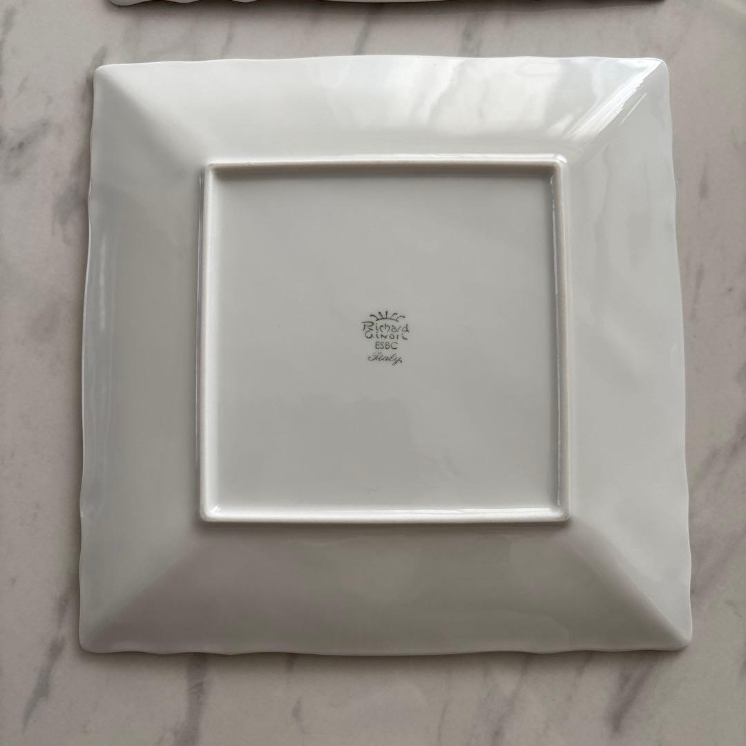 【新品未使用】ベッキオホワイト スクエアプレート 22cm 2枚