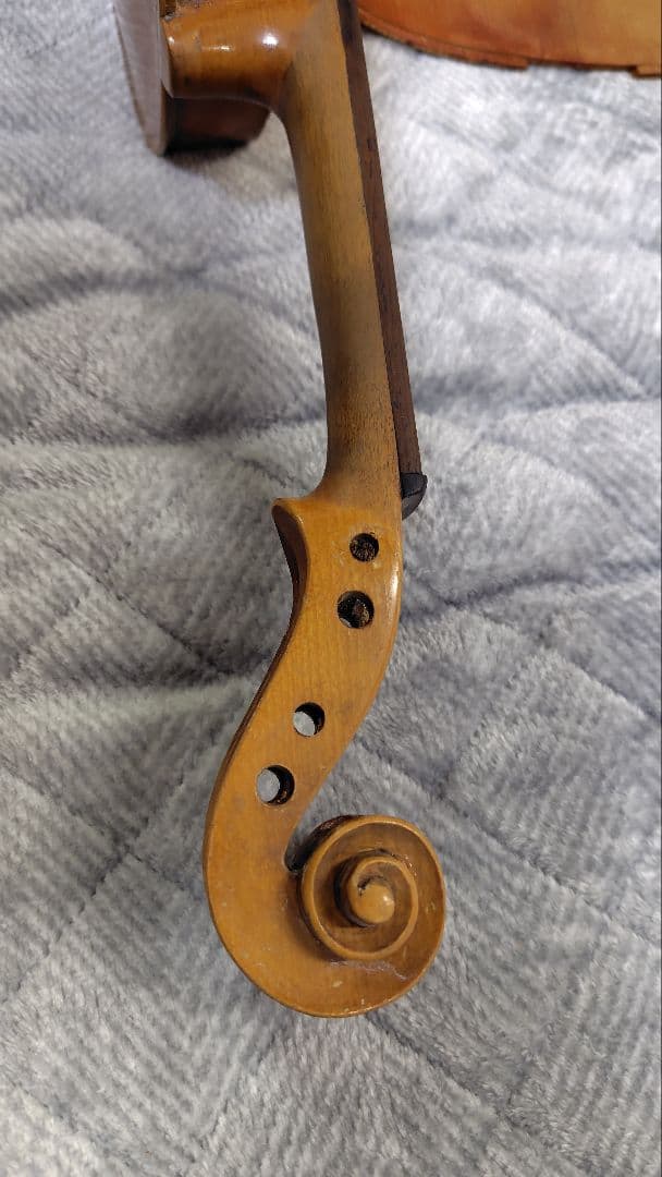 バイオリン本体　4/4 Joseph Guarnerius