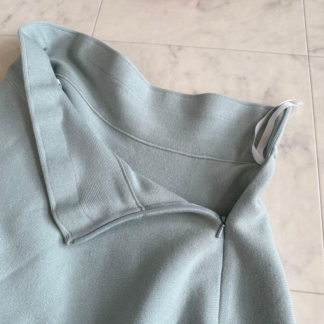 美品★フォクシー ニットフレアスカート ロゴプレート スモーキーブルー 40