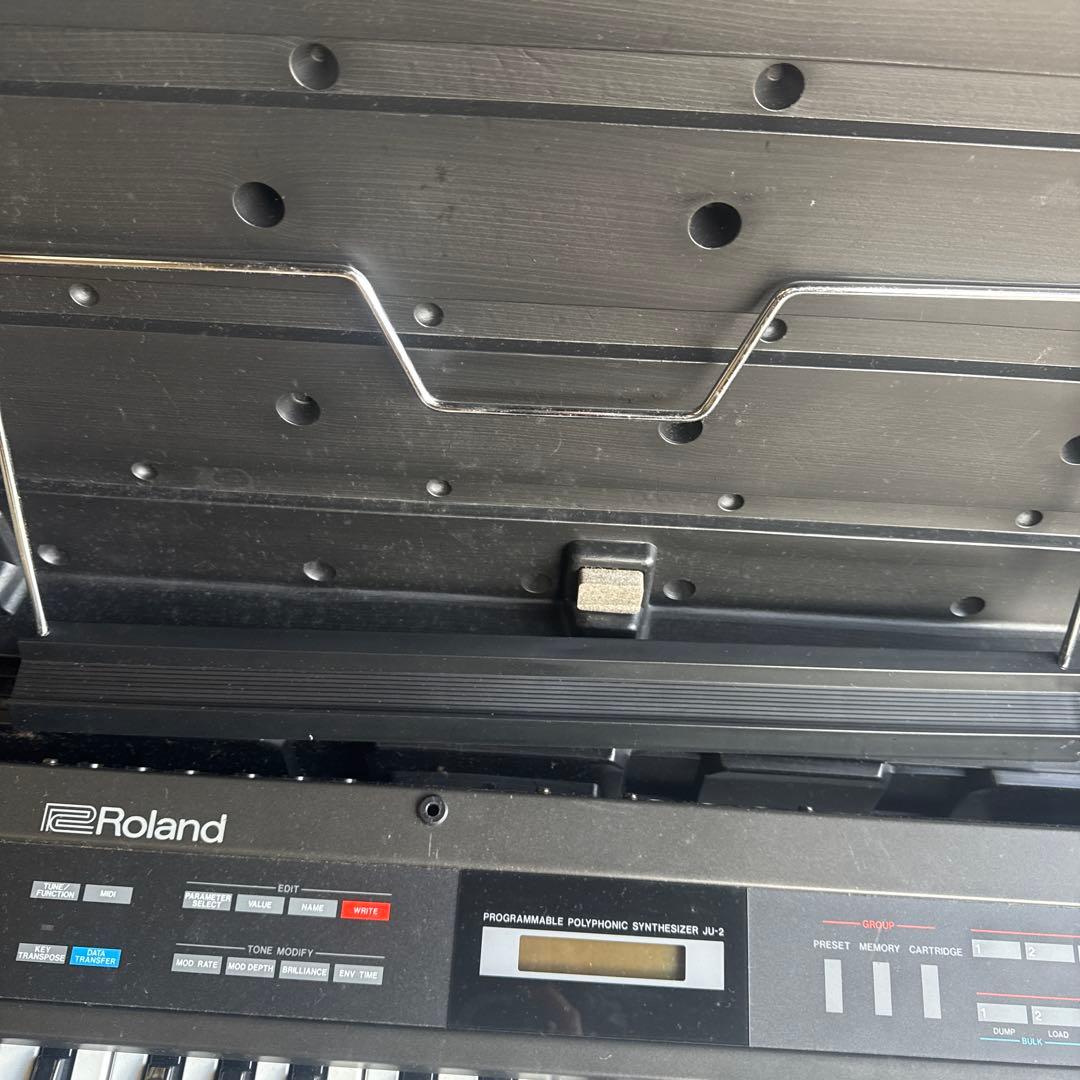 鍵盤楽器 Roland JUNO-2