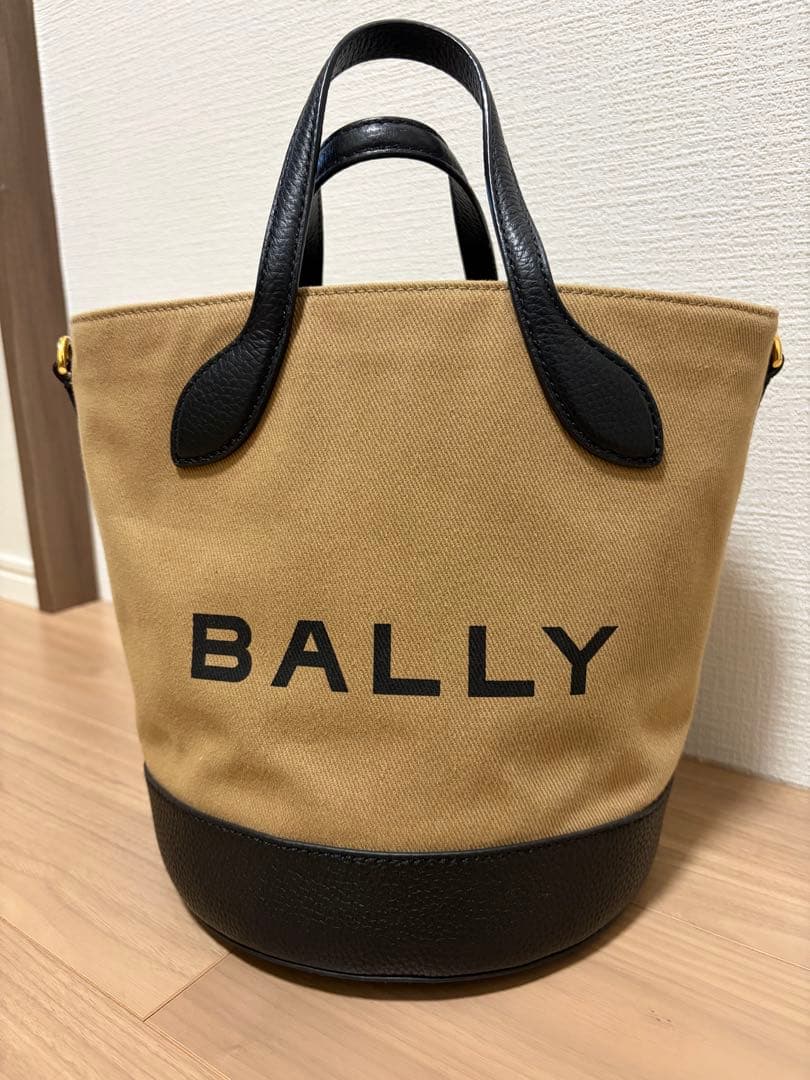 あらやんさん専用　バリー　ショルダーバッグ