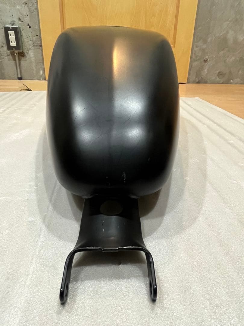 HARLEY-DAVIDSON ハーレーダビッドソン XL883N タンク