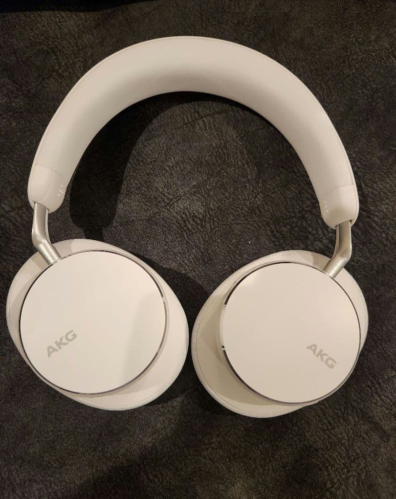 AKG N9 ワイヤレスヘッドホン ホワイト