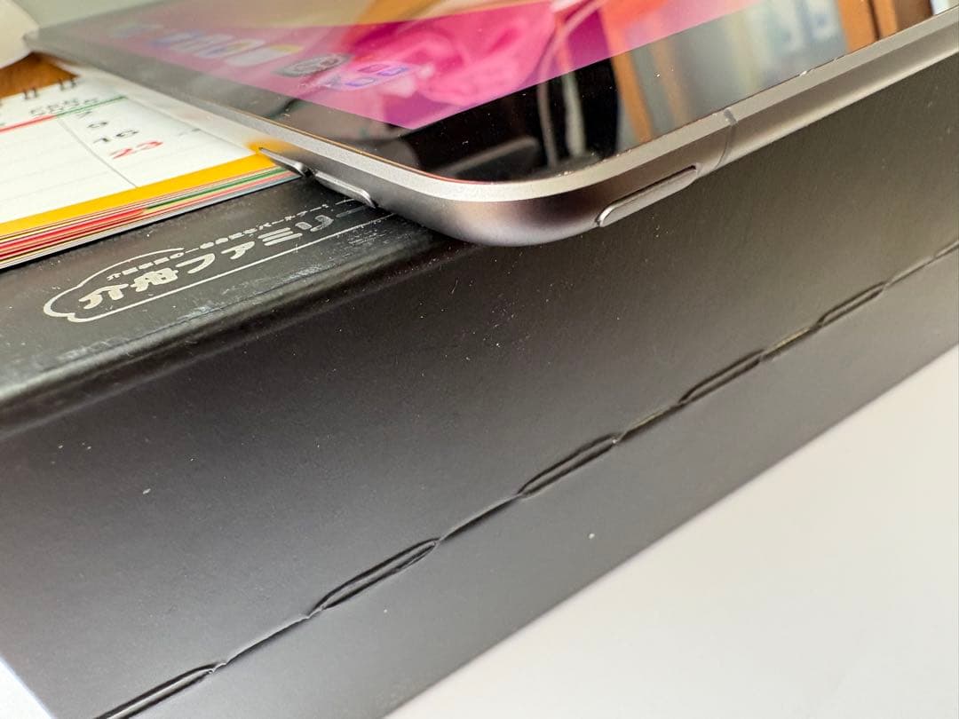 m*i様 iPad mini 5th Cellular 64GB スペースグレイ