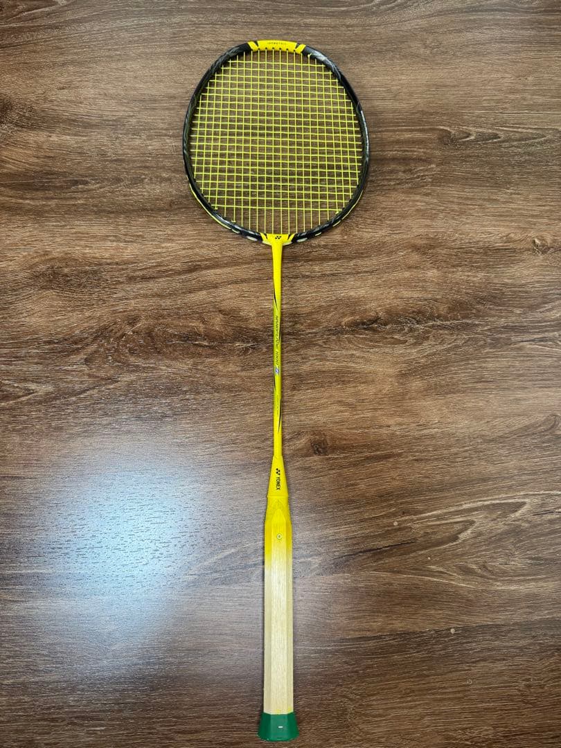 YONEX ナノフレア1000Z