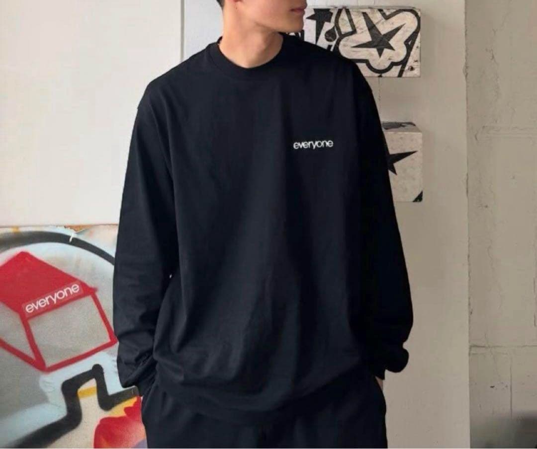 【新品未使用】everyone long sleeve T logo black