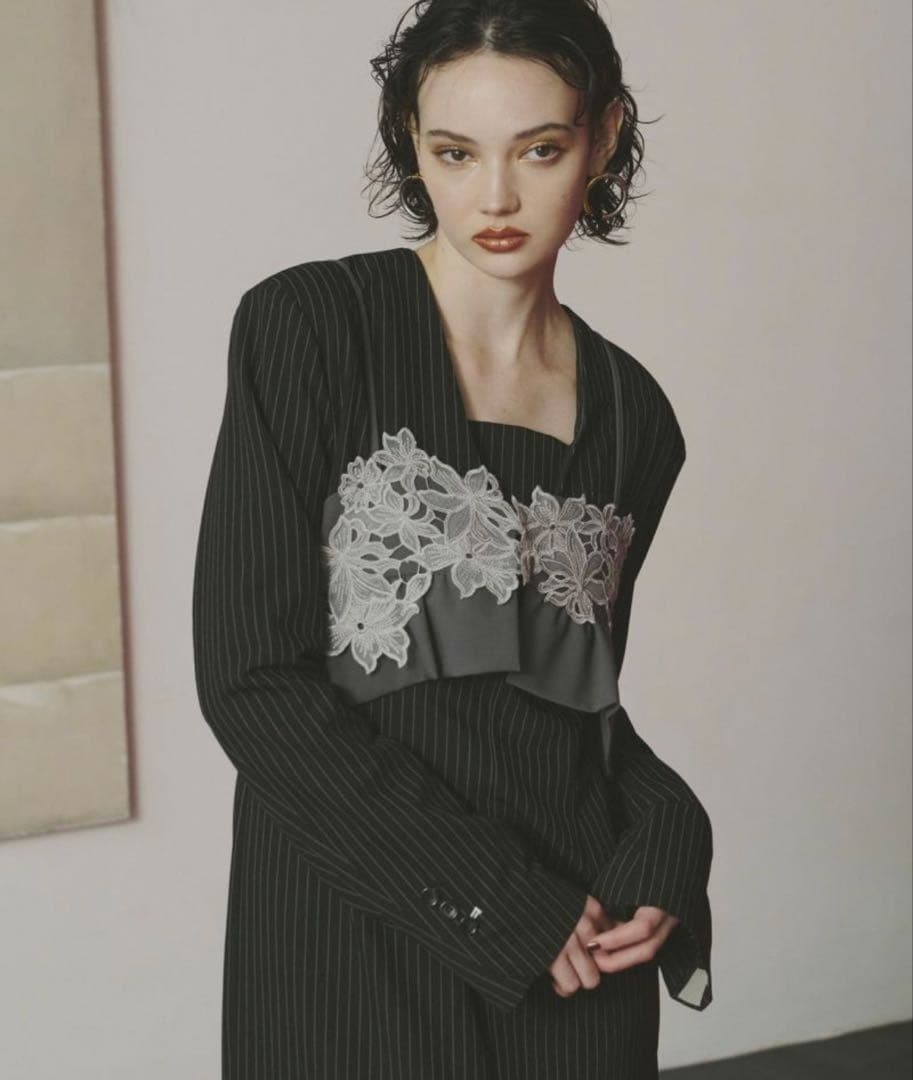 ワンピース ANDRESD pinstripe tailored bustier dress