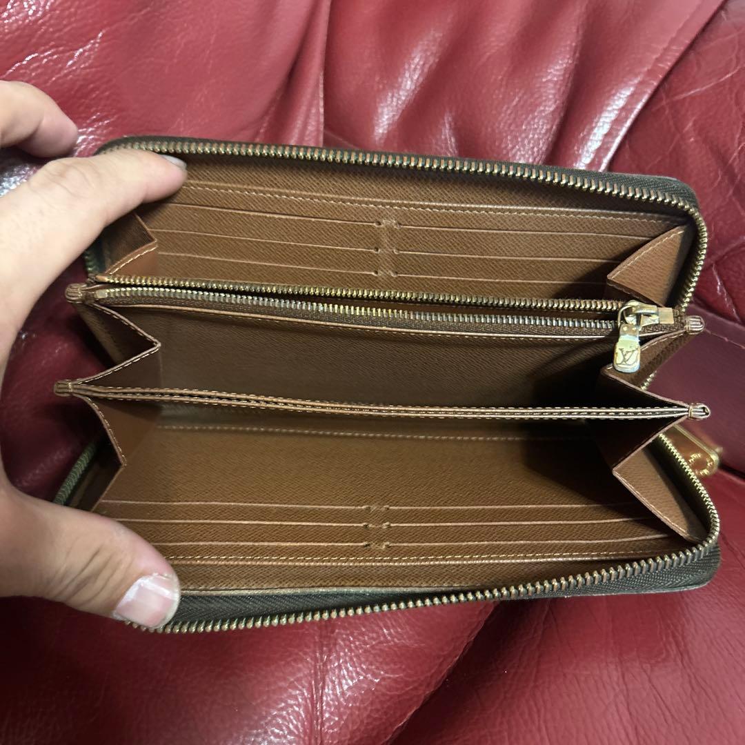 k*o様 現行モデル！ルイヴィトン モノグラム ジッピーウォレット
