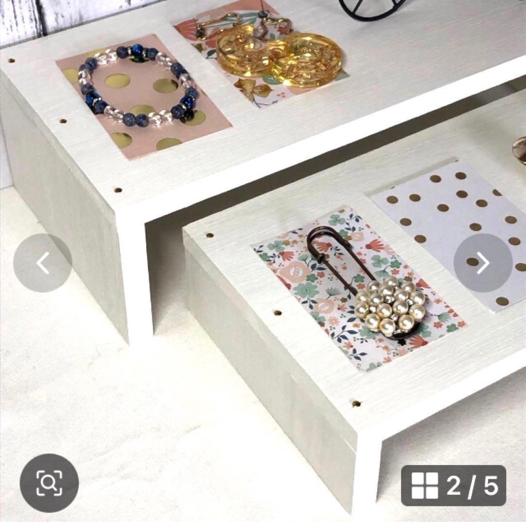 いちページ　トランク型什器・アクセサリー台×２　計３点　イベント什器