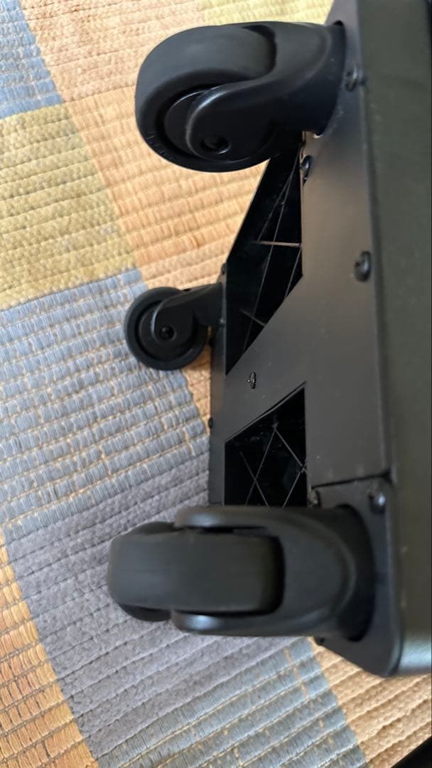 専用になっています。キャリーバック　Hello Kitty