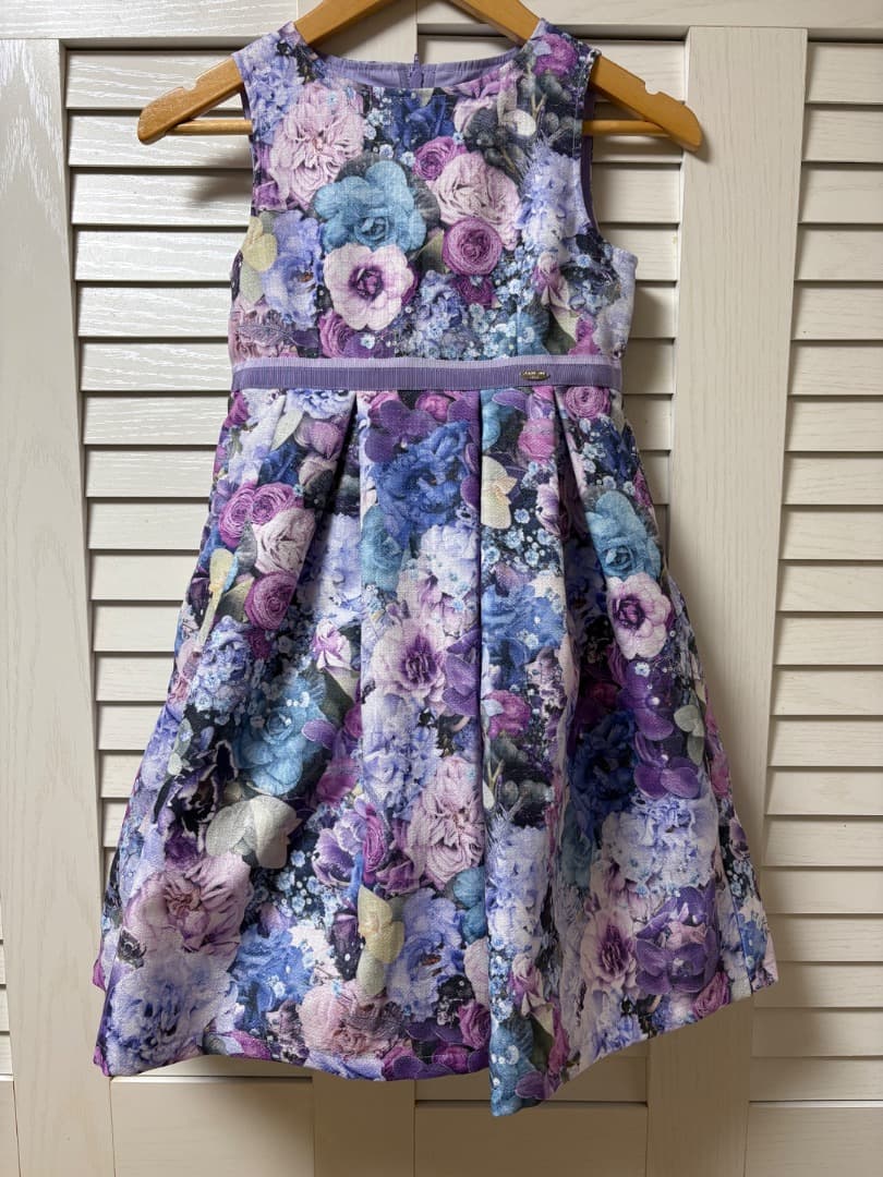 着用2時間　クリーニング済　Blooming Garden総柄ワンピース　120