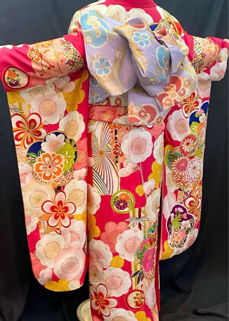 格安　安心の20点全て揃った ワンランク上の正絹振袖フルセット　金彩　刺繍