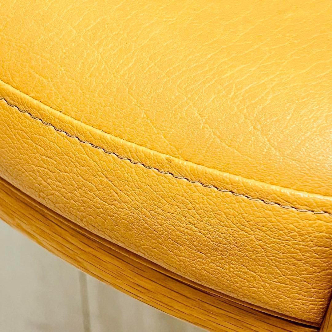 karimoku カリモク　食堂椅子　ダイニングチェア