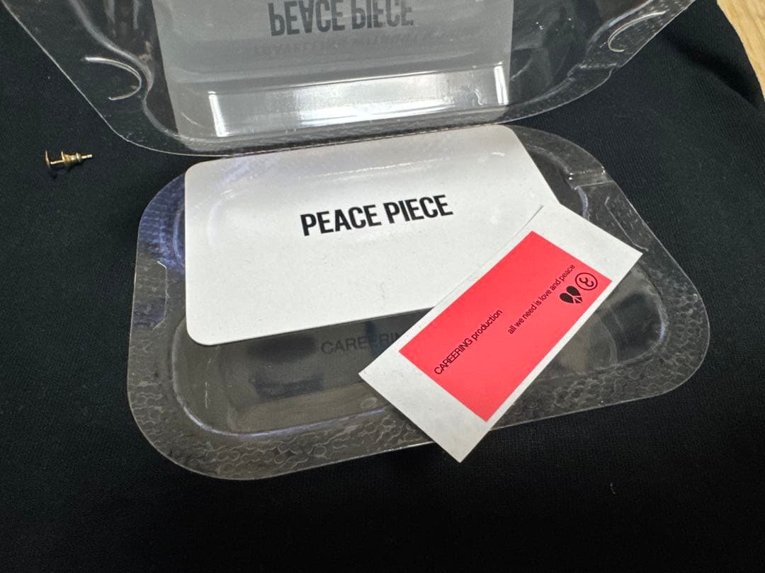 アクセサリー careering tripster peace piece SV/YW