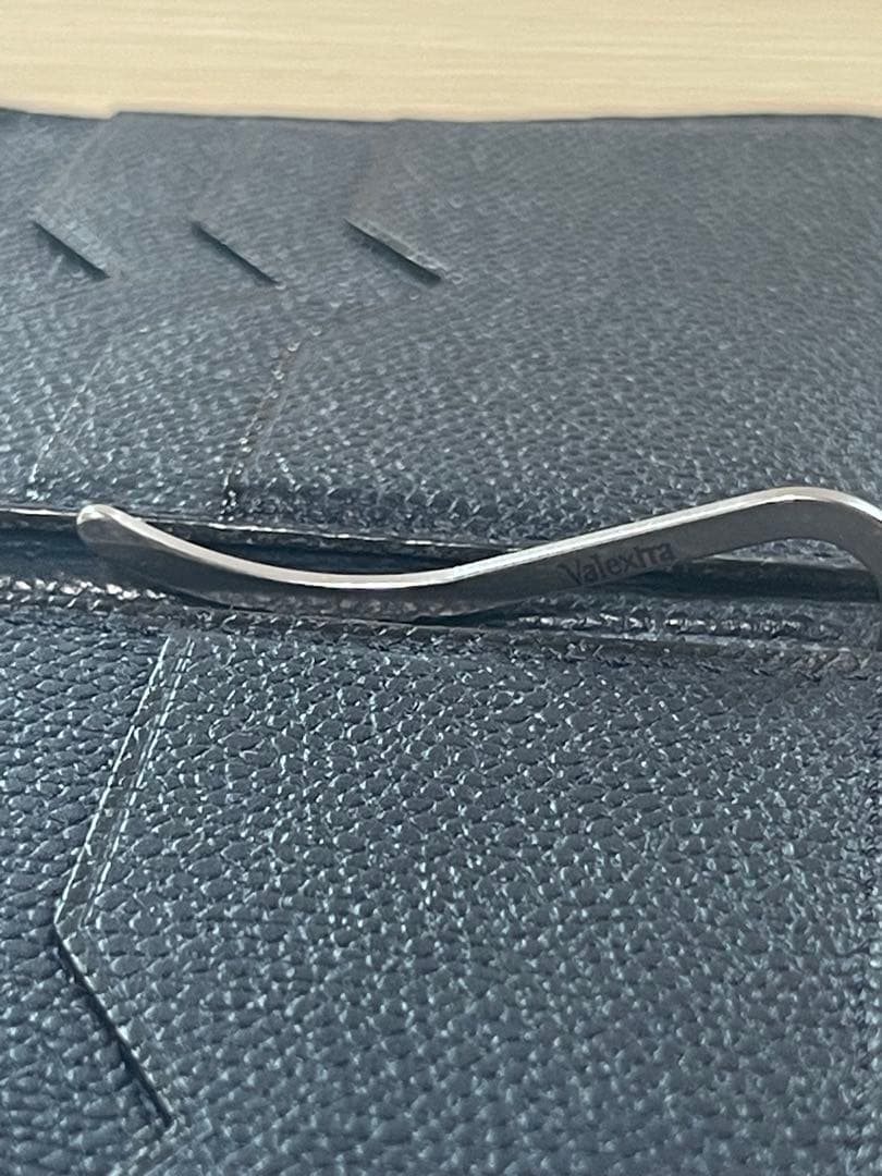 valextra(ヴァレクストラ) マネークリップ