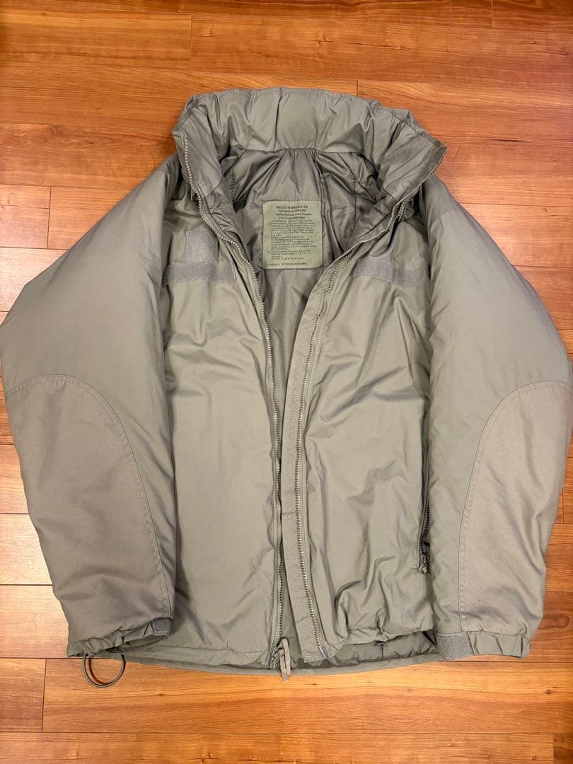 米軍(実物) ECWCS Gen III Level 7 USA製