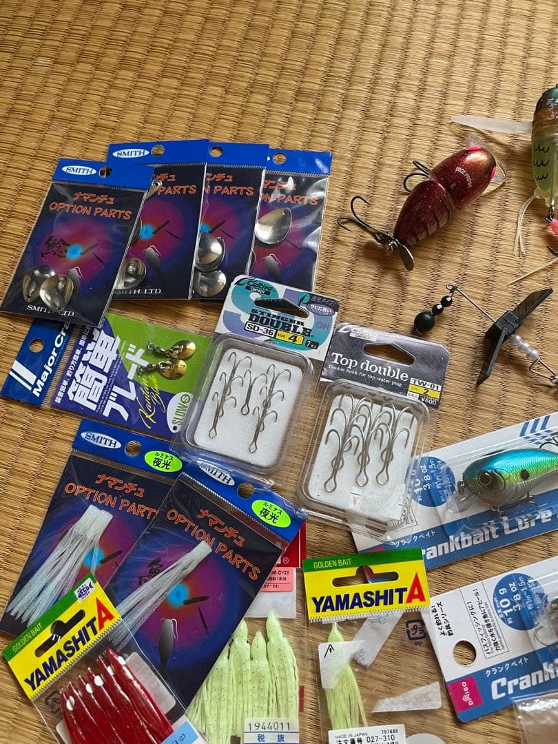 ナマズルアー&カスタムグッズなど…