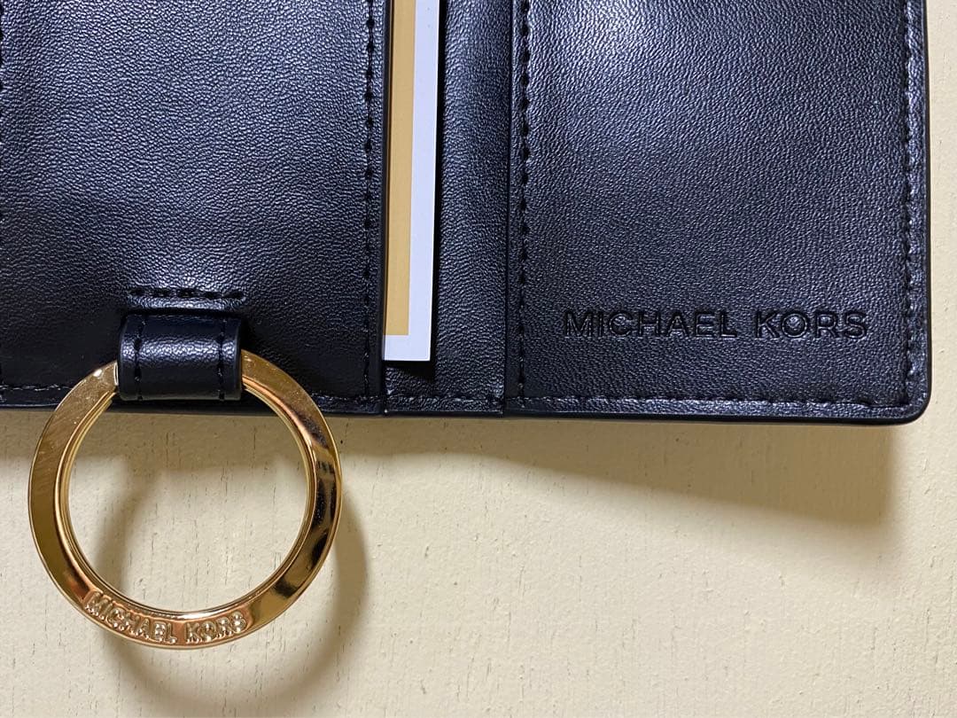 MICHAEL KORS (新品未使用)レザー キーケース