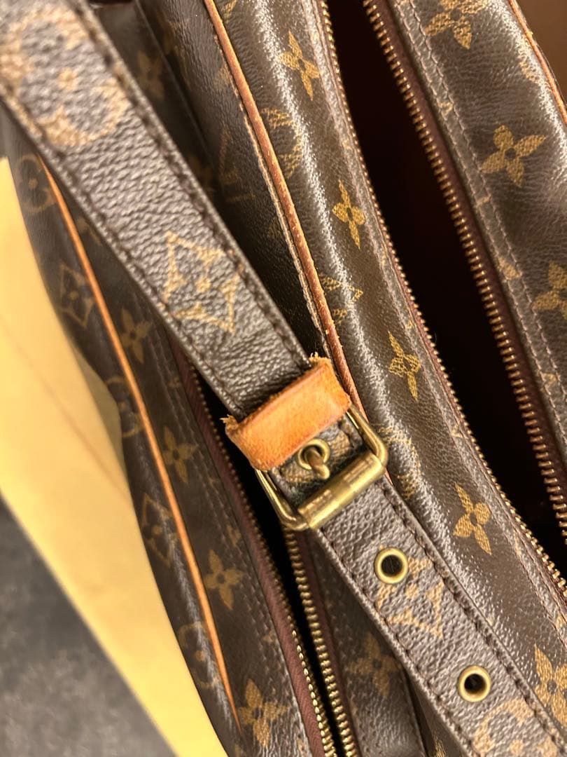 ゼ*ル様 Louis Vuitton モノグラムショルダーバッグ