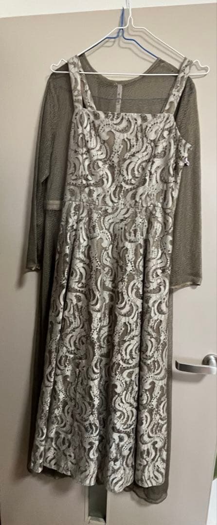 オケージョンドレス　GIRL