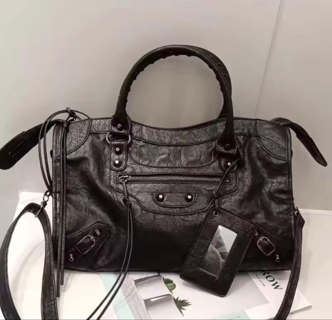 バレンシアガ BALENCIAGA バッグ ブラック cityバッグ