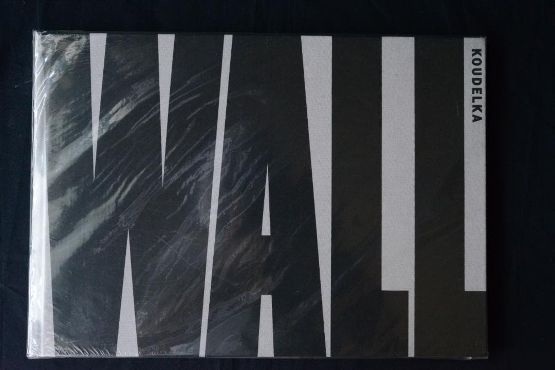 【Josef Koudelka: Wall】ジョセフ・クーデルカ　新品未開封品