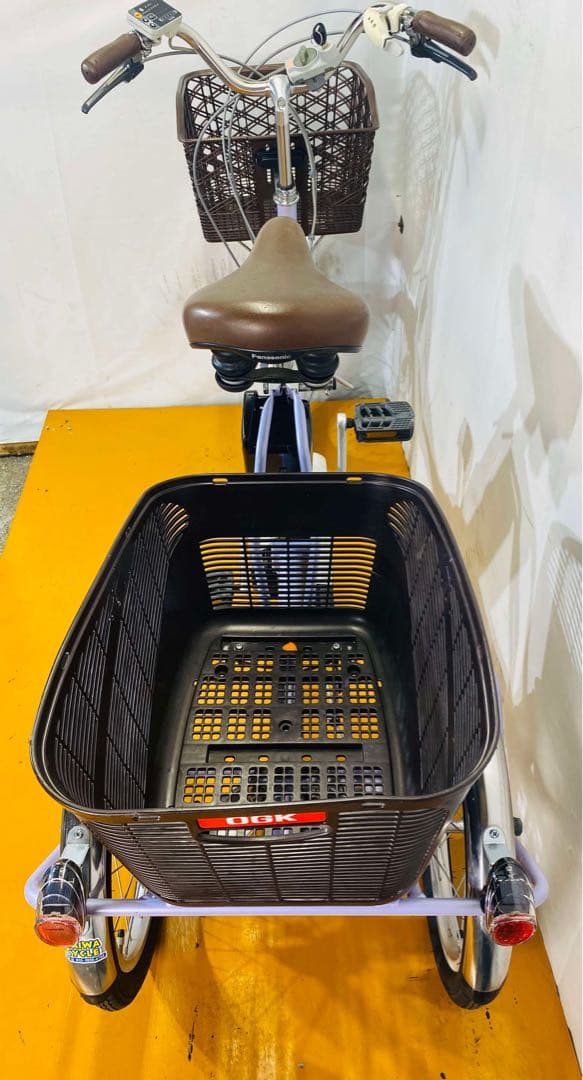 送料無料条件付き　パナソニック　電動アシスト自転車三輪車(18/16型)