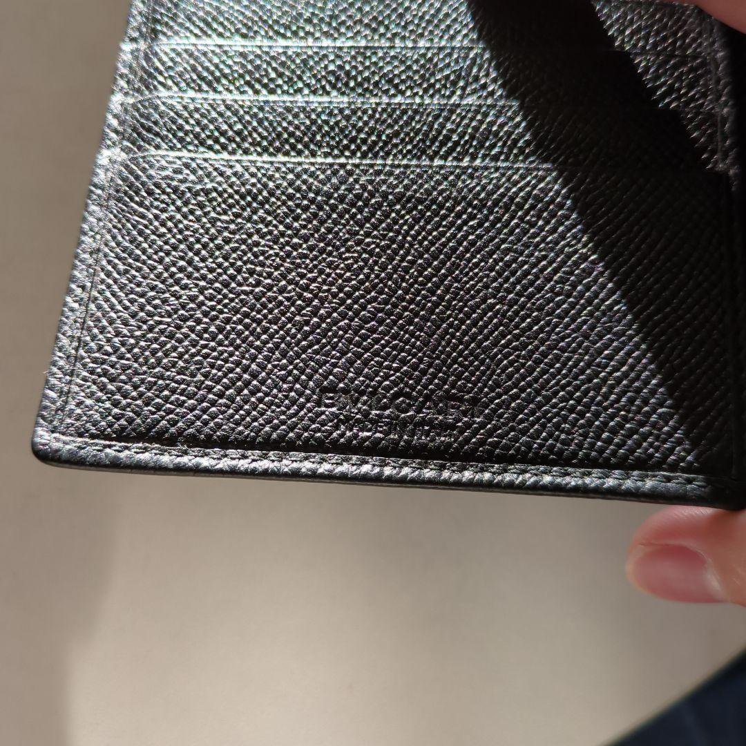 ブルガリレザー二つ折り財布美品