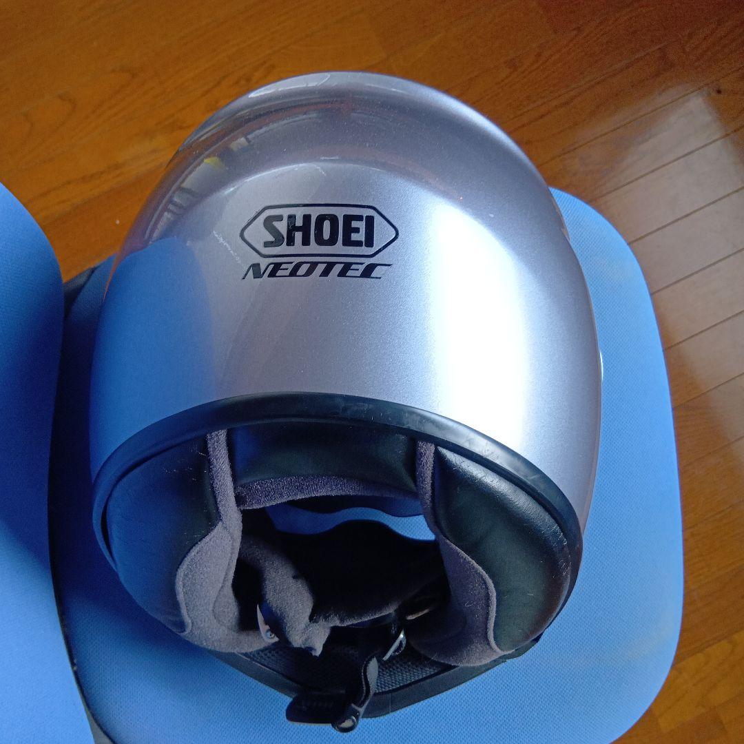 SHOEI NEOTECシルバー フルフェイスヘルメット
