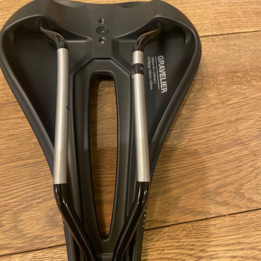 WTB Gravelier Cromoly サドル