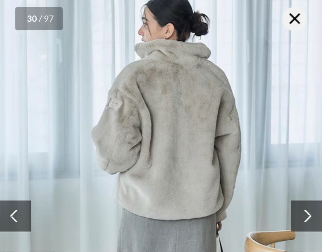 美品TATRAS ライトグレー BARBRA