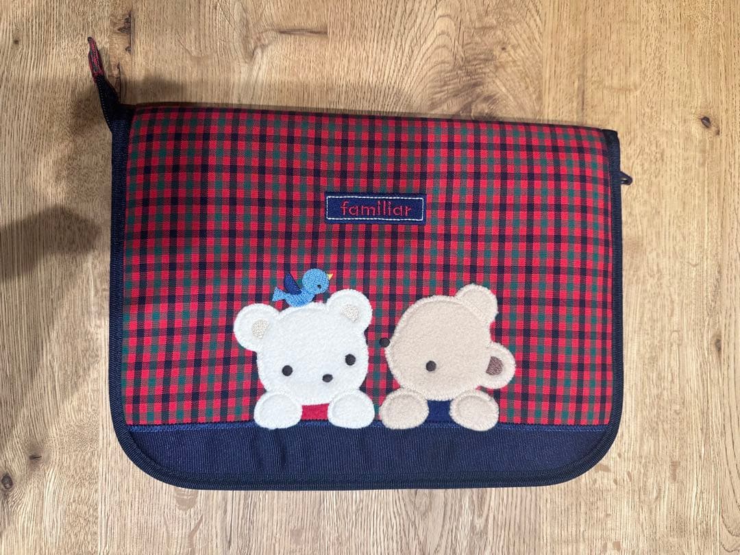 完売品 familiar ファミリア 母子手帳ケース 赤 003