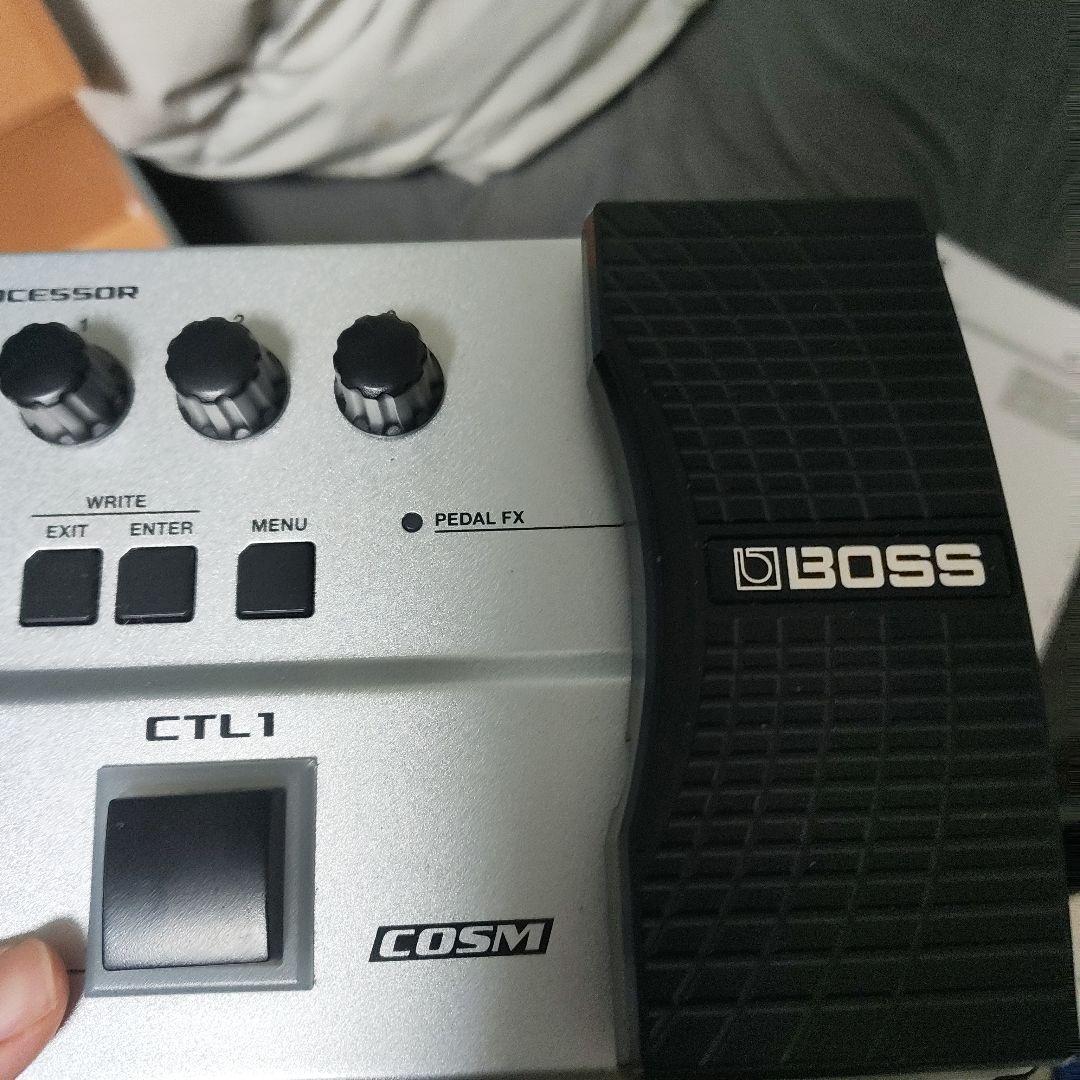 BOSS GT-1B ベースエフェクター