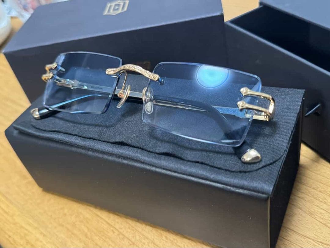 james oro スクエアサングラス ブルーレンズ