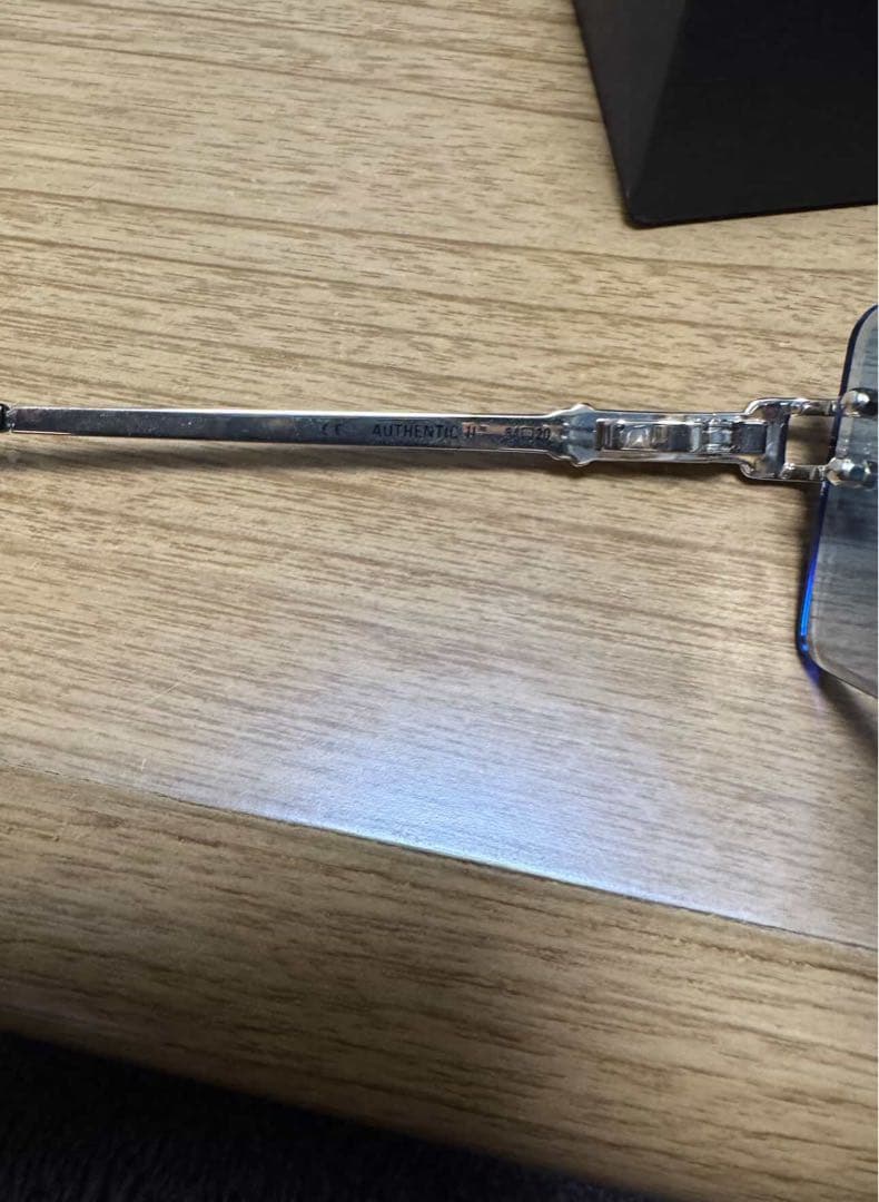 james oro スクエアサングラス ブルーレンズ