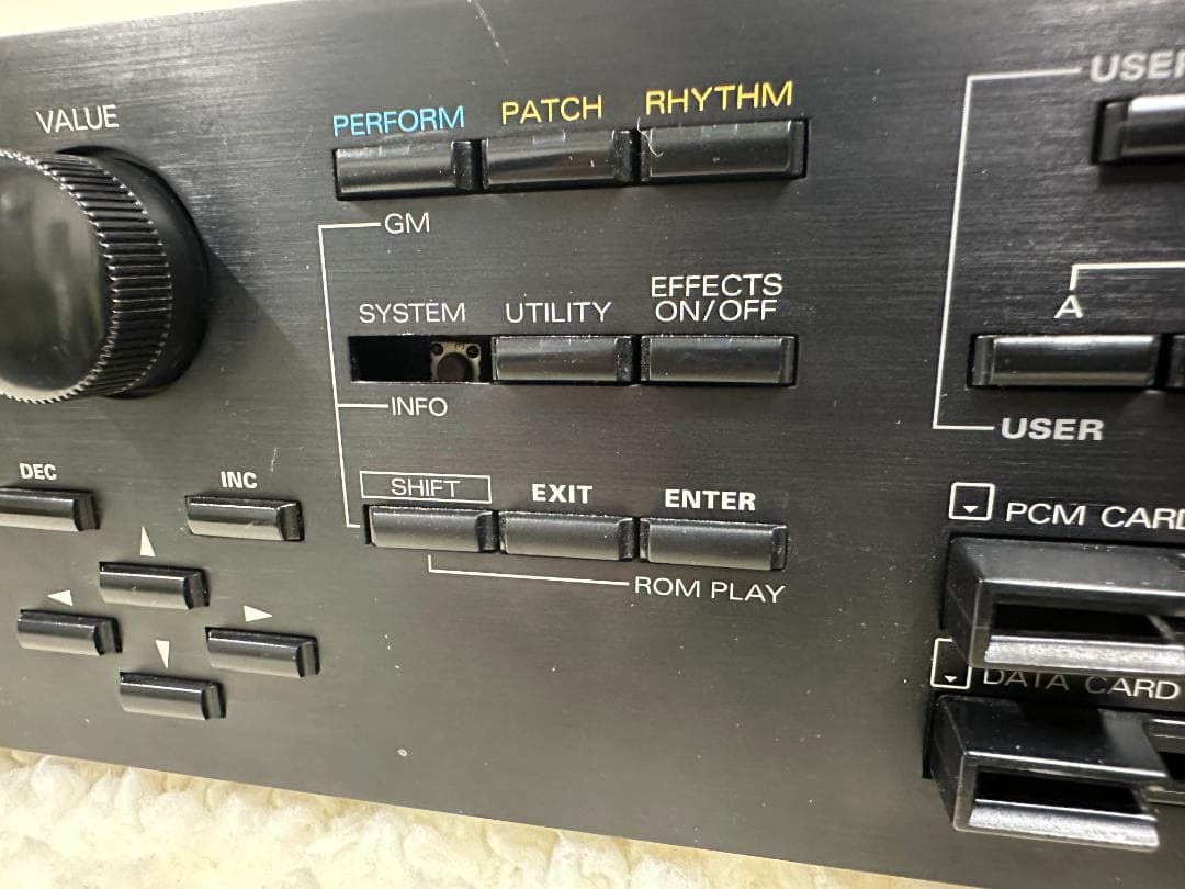 Roland SUPER JV-1080 音源モジュール