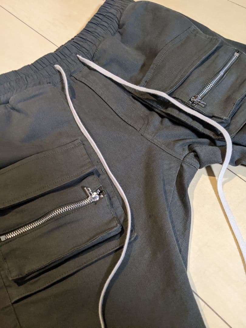 ダンケシェーンパンツL